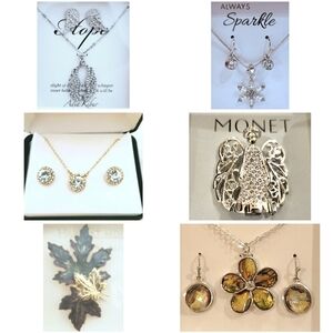 NEW in Gift Boxes Jewelry SETS 4 SETS Earrings Necklaces & 2 Brooches